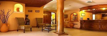 Quinta Da Lagoa מלון 3*