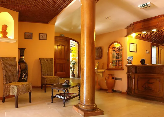 Quinta Da Lagoa Hotel 3*