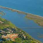 מלון Quinta Da Lagoa 3*
