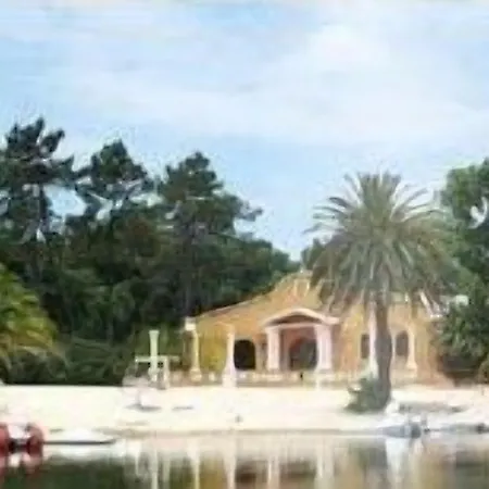 호텔 Quinta Da Lagoa 3*