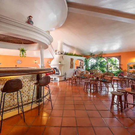 Quinta Da Lagoa Hotel