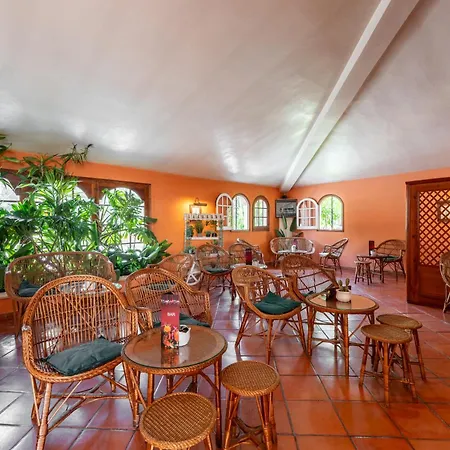 Hotel Quinta Da Lagoa 3*