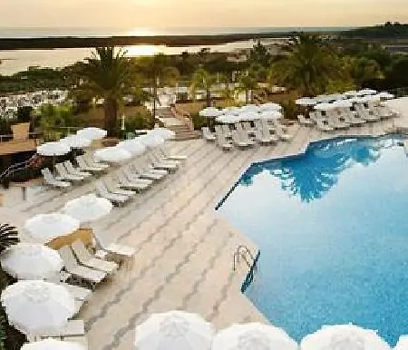 호텔 Quinta Da Lagoa 3*
