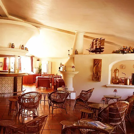 Hotel Quinta Da Lagoa 3*