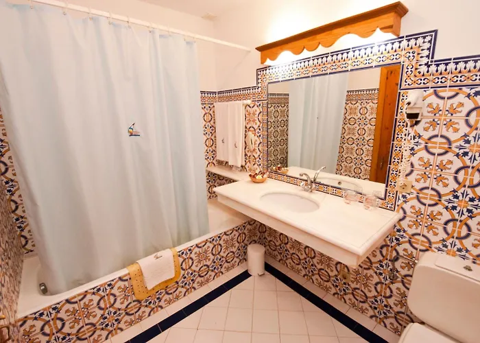 金塔德拉格酒店 3*